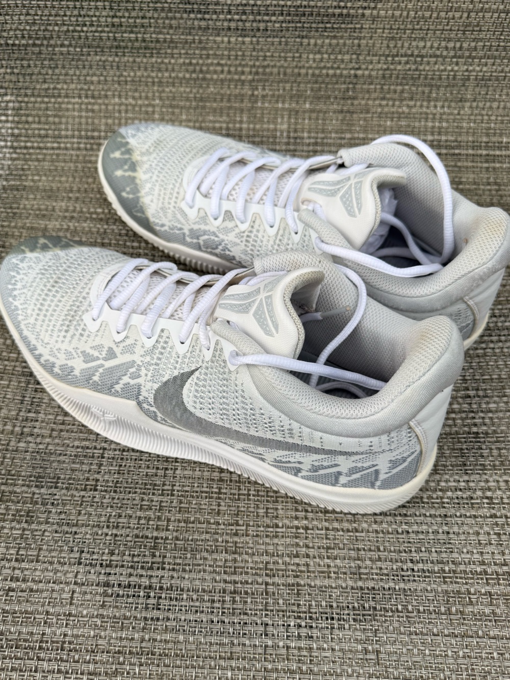 Nike Mamba Rage Pure Platinum Men’s Kobe Bryant White 908972-100 Size 9.5 - Picture 3 of 16